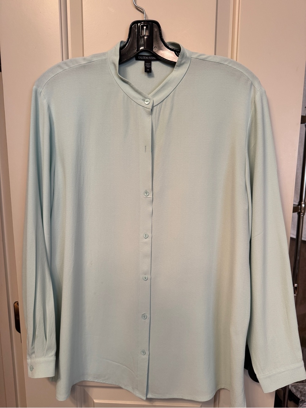 Eileen Fisher Pale Mint Green, silk Button-Front Mandarin Collar Shirt